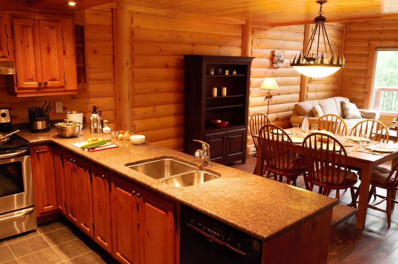 Selenia Lodge- Residences Et Chalets Dans Les Laurentides Saint-Remi-d'Amherst Exterior foto