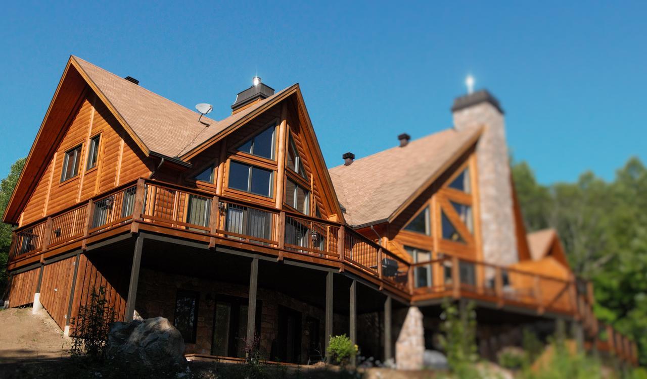 Selenia Lodge- Residences Et Chalets Dans Les Laurentides Saint-Remi-d'Amherst Exterior foto